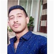 Profesor de apoyo escolar para niños de primaria